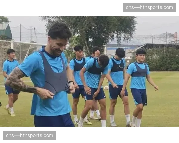 武汉三镇新帅莫拉首次接受采访：拥有教练组建构全权话语权