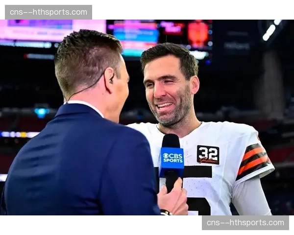 特写镜头：效力十年的老将完成代表球队的第500次成功拦截